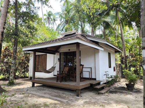 deluxe-garden-dolarog-el-nido
