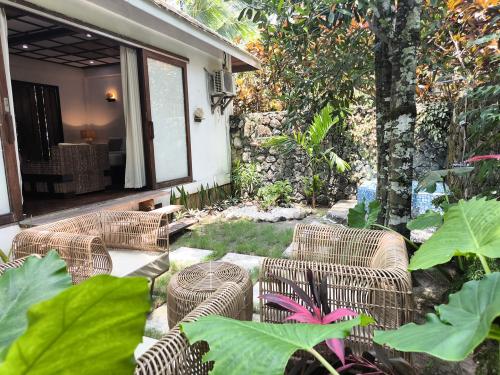 deluxe-garden-outdoor-dolarog-el-nido